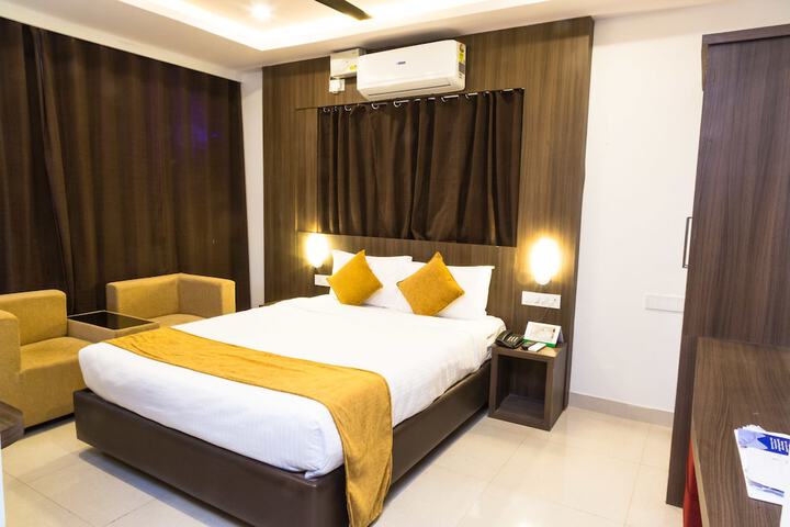 Room 12 of 72