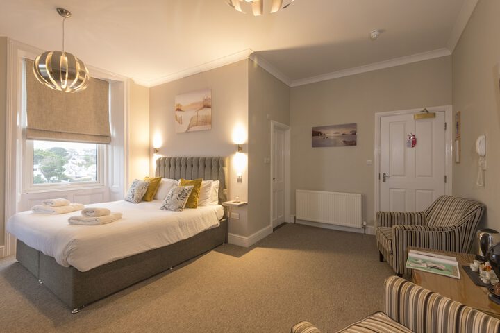 Room 42 of 116