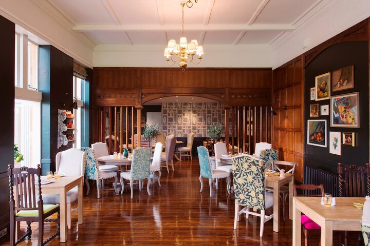 Dining 96 of 138