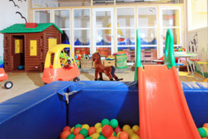 Childrens Activities 7 of 38