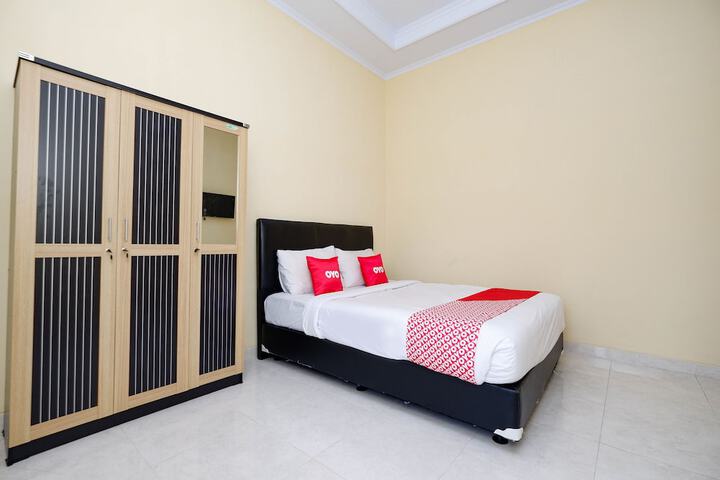 Room 8 of 35