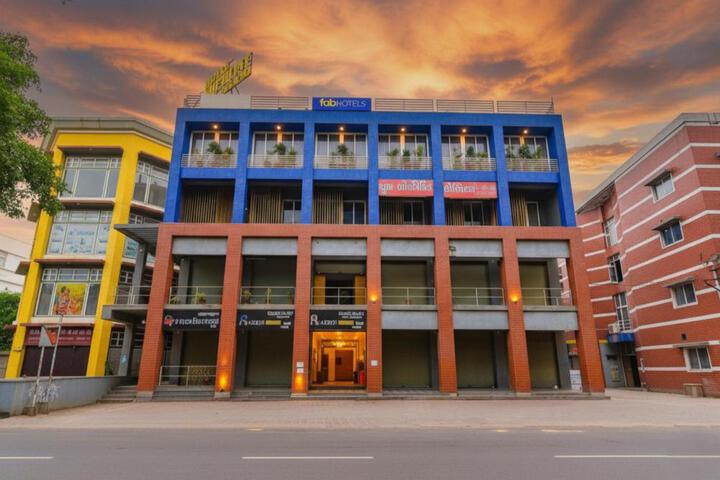FabHotel Symphony Grand