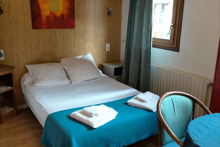 Room 28 of 47