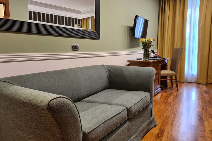 Room 58 of 109