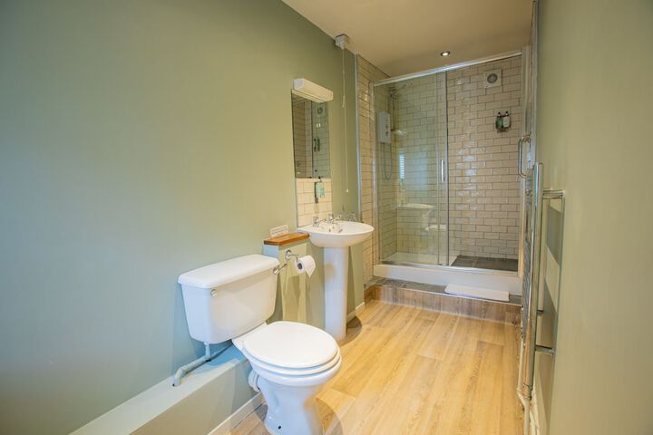 Clean Restrooms