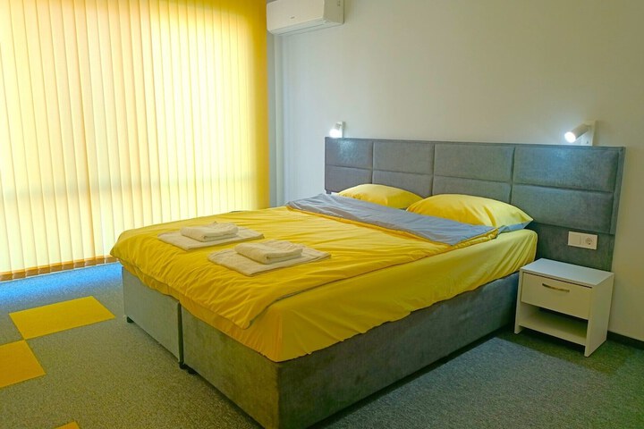 Room 3 of 30