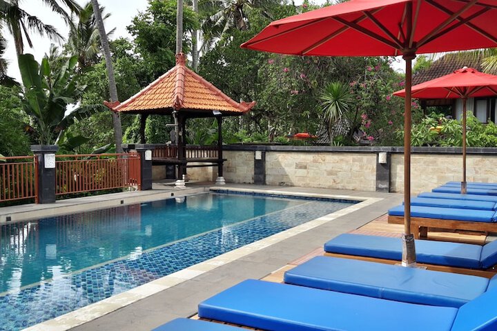 Pool 27 of 77