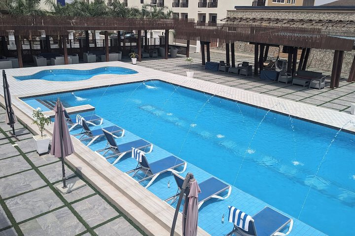 Pool 53 of 83