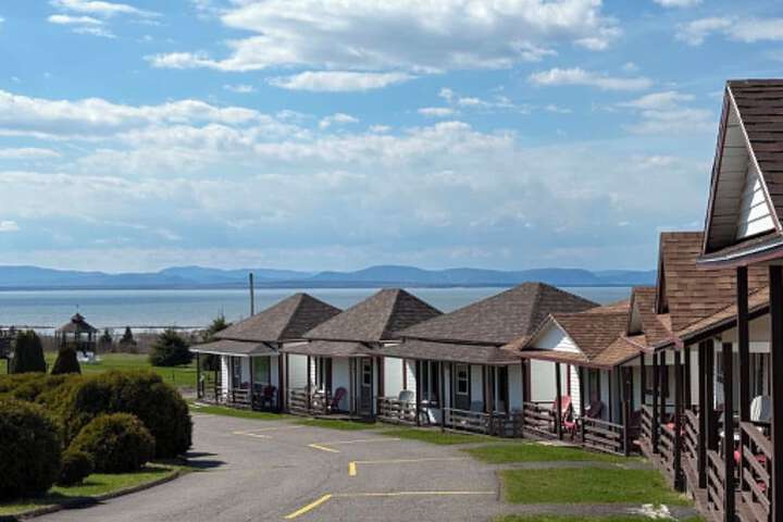 Motel au Fleuve dArgent