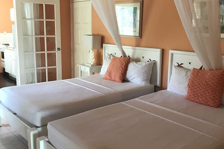 Room 10 of 53