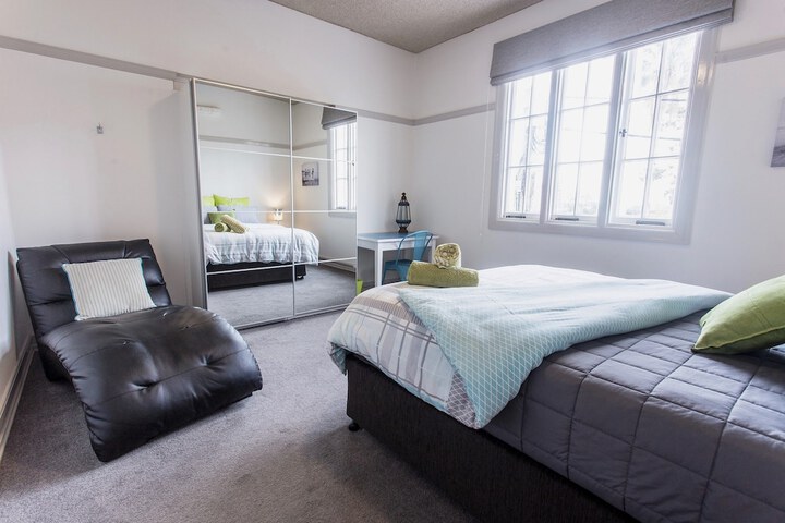 Room 3 of 13