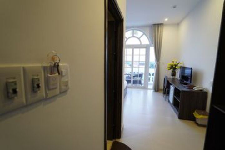Room 43 of 66