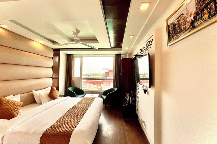 Room 17 of 55