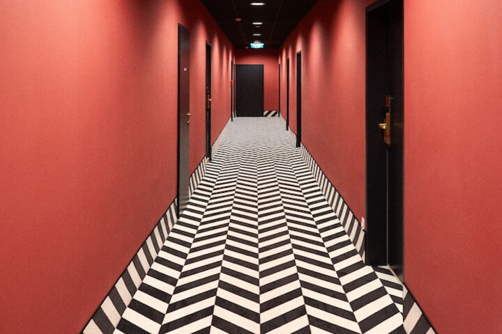 Ballroom/Hall 52 of 54