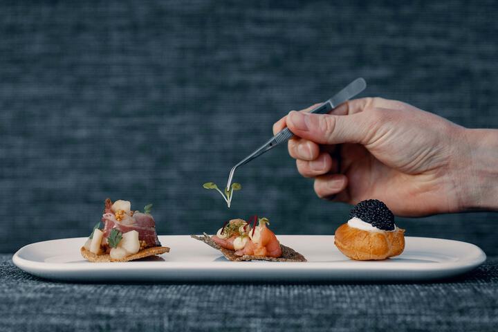 Dining 57 of 72
