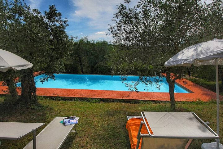 Pool 22 of 37