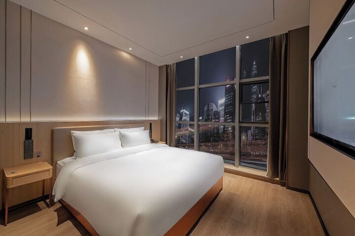 Room 29 of 69