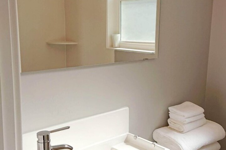 Room 21 of 24