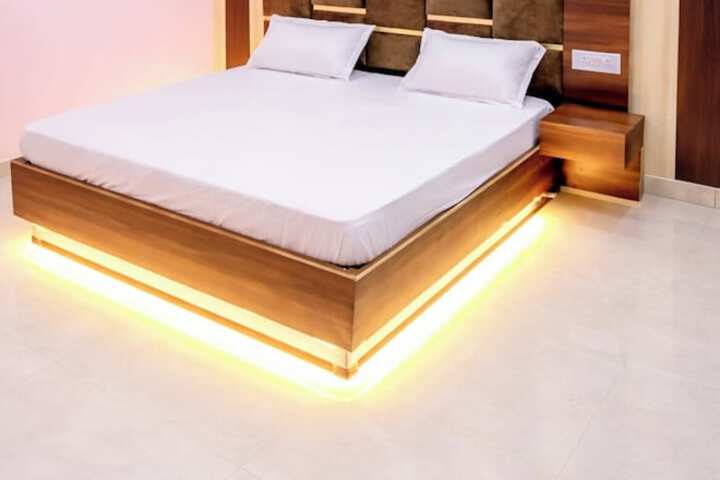 Hotel Pushpanjali Grand Ayodhya