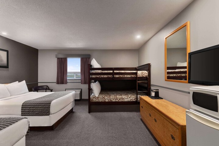 Room 15 of 56