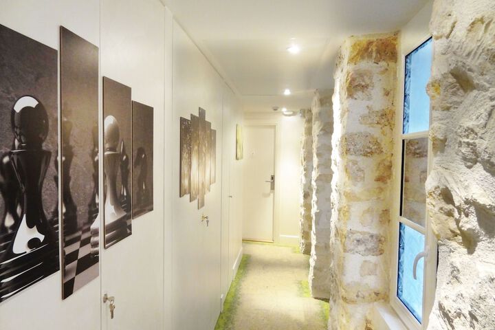 Ballroom/Hall 63 of 78