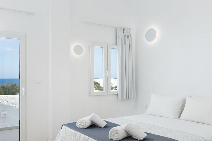 Room 8 of 40