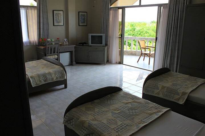 Room 16 of 68