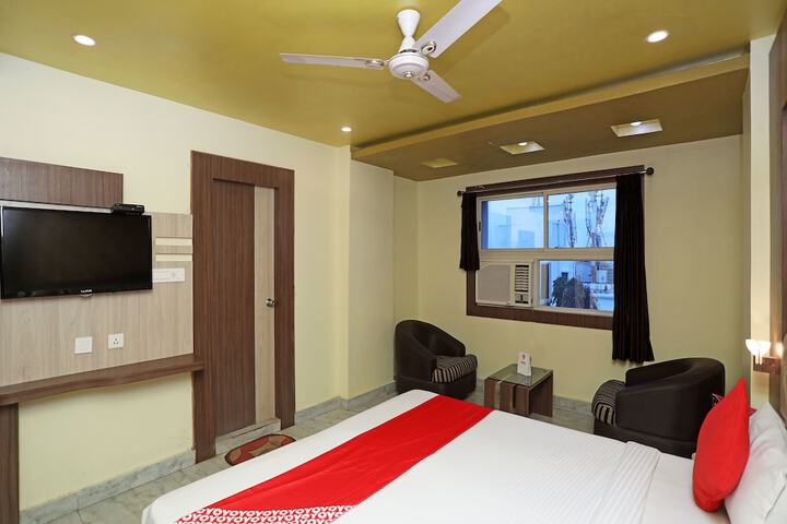 Room 14 of 20