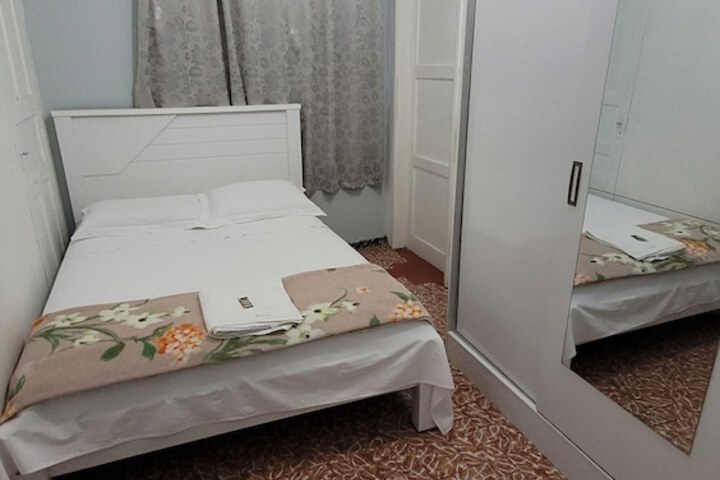 Room 20 of 32