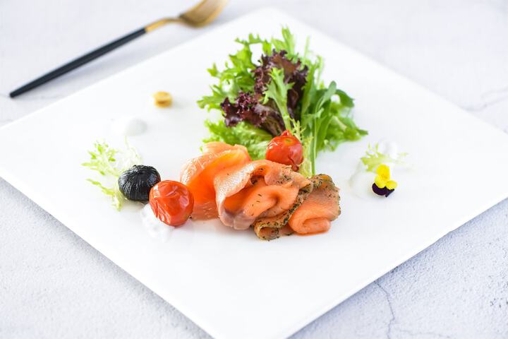 Dining 50 of 86