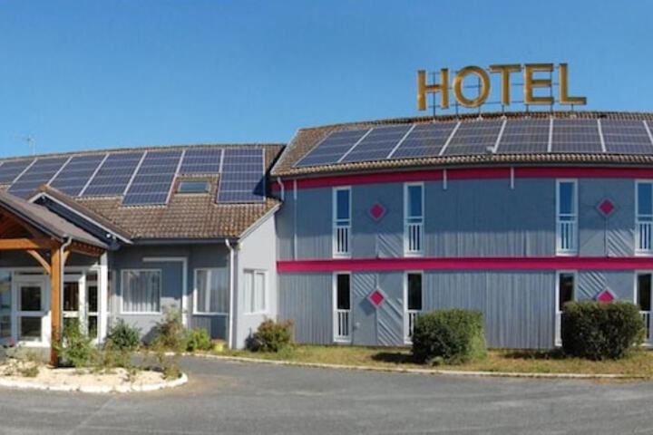 Hotel 57 of 63