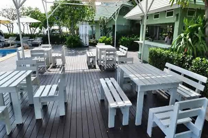 Terrace/Patio 26 of 31