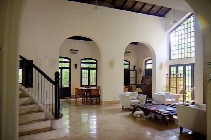 Hotel Interior 4 of 43