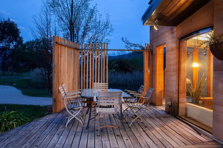 Terrace/Patio 12 of 38