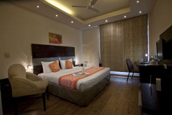 Room 18 of 64
