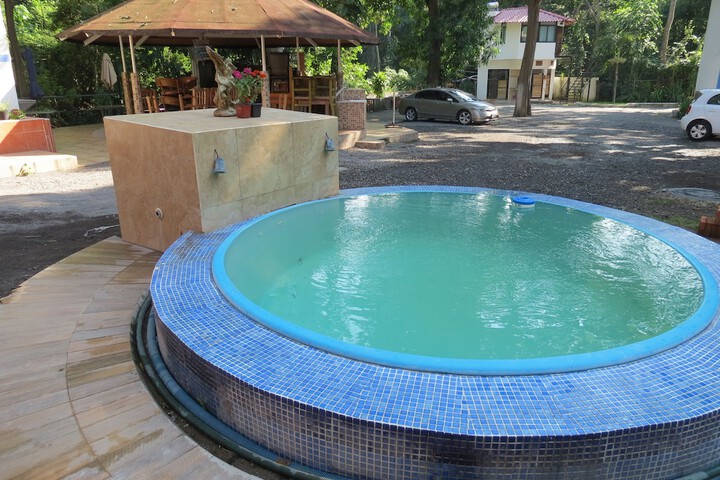 Pool 123 of 174