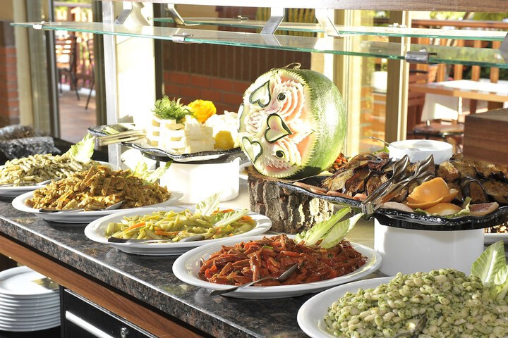 Dining Photos