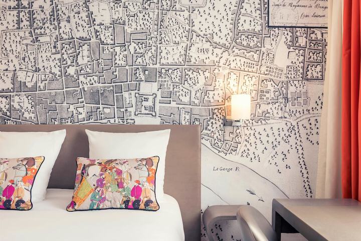 Room 3 of 45