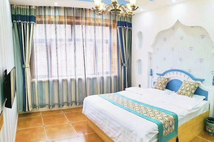 Room 12 of 54