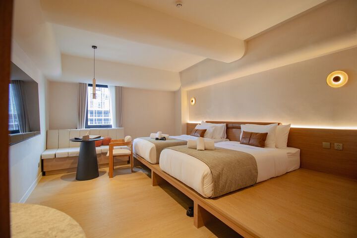Room 19 of 59