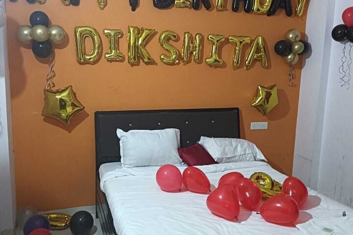 Room 3 of 6
