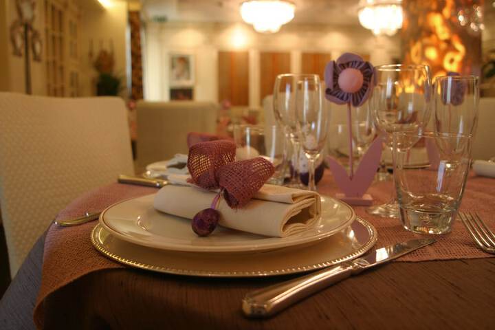 Dining Photos
