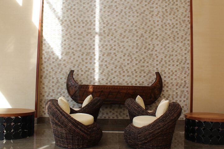 Hotel Interior 4 of 128