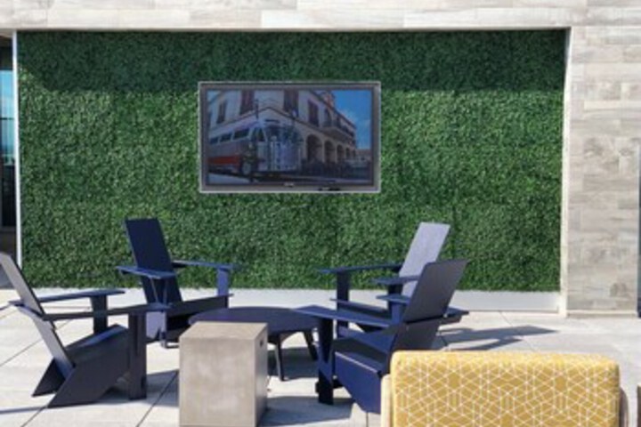 Terrace/Patio 45 of 47