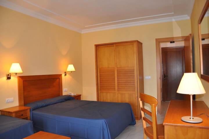 Room 10 of 132