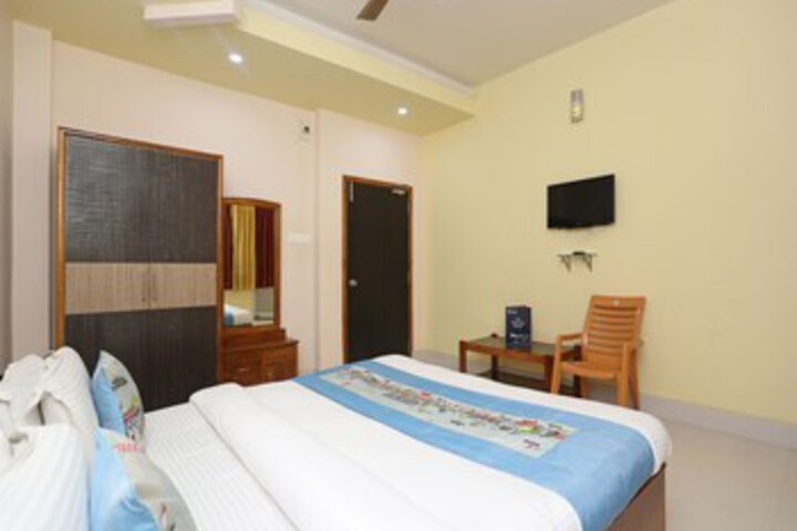 Room 18 of 22
