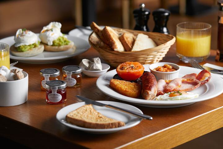 Breakfast/Coffee Service 30 of 38