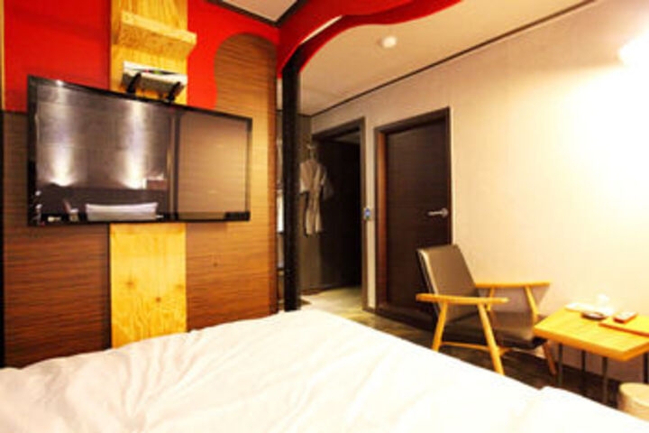 Room 46 of 78