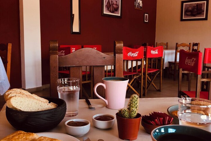 Breakfast/Coffee Service 15 of 19