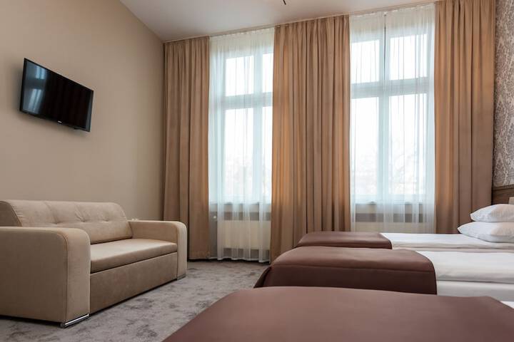 Room 16 of 55